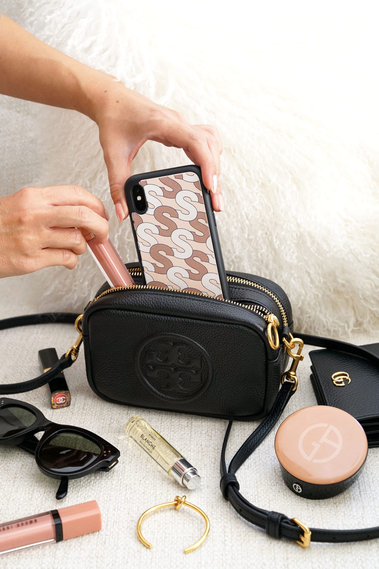 Tory Burch Perry Bombe Mini Bag Review | The Beauty Look Book
